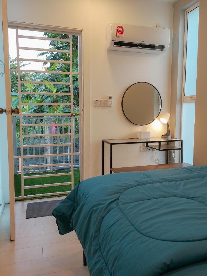 Kamalia Villas Kampung Penarik ภายนอก รูปภาพ