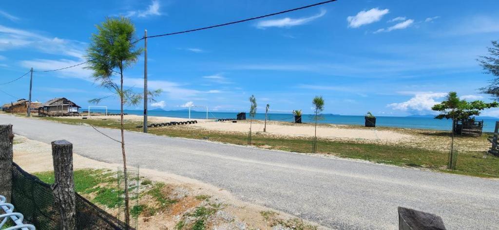 Kamalia Villas Kampung Penarik ภายนอก รูปภาพ